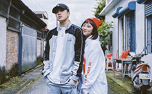 焦凡凡與婁峻碩過年「曬恩愛」!網被閃瞎:畫面都白的