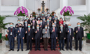 蔡英文：多源頭外購及國內研發  確保台灣擁有足夠疫苗