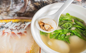 比霸氣！潘孟安po屏東龍膽石斑湯圓 要大家不要再戰了