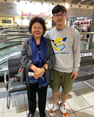 武漢肺炎》陳菊高鐵未戴口罩被罵翻！陳嘉行：她是戴著口罩跟我說再見的