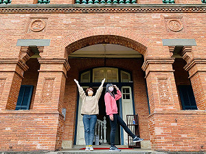 38女王節到淡古找女王  抽價值萬元英國知名下午茶杯組