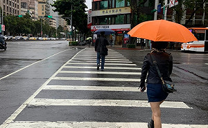 春雨來了水情仍吃緊!鄭明典:中南部解渴要等梅雨季