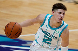 NBA/三球打出最佳新人表現 Jordan:他超乎所有人預期