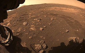 NASA毅力號順利完成首度火星試駛 移動6.5公尺