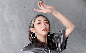 網美拍照姿勢很重要!網看遠景傻眼了