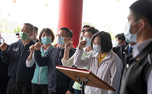 解決少子化!蔡英文:「0~6歲國家跟你一起養」每年估花1千億