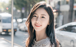 比秀智還要美！韓國素人模特兒爆紅被稱「國民女孩」