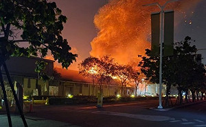 駁二倉庫失火挺韓粉專高潮 張博洋怒嗆高雄韓粉:不配當高雄人