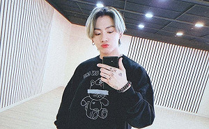 BTS柾國直播喝茶遭粉絲瘋搶!撒嬌怨:我都買不到了