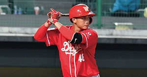 味全龍睽違21年首戰 劉基鴻扛四棒