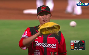 獅隊姚雨翔代打建功  味全龍首戰落敗