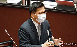 蔡正元爆綠委施壓買遊覽車 林佳龍 : 會去了解