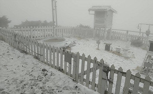 強冷空氣週末報到!氣象局曝:玉山有機會再降三月雪