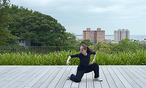 「市長好忙，我陪你莎時間」  戴湘儀挑戰肢體不協調魔咒