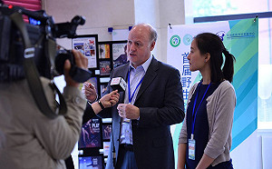 WHO親共專家被翻舊帳 捐款拜登71次金源指向中共