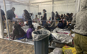 邊境危機! 未成年偷渡客擠爆收容所 空間如囚室釀人道爭議