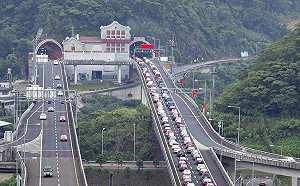 迎接清明節連假!國道6大疏運措施懶人包