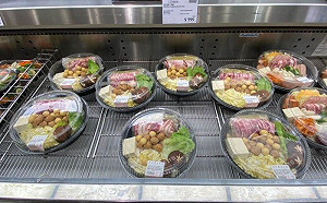 想買酸白菜鍋遭阻！旁人對話羨煞她