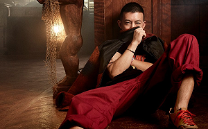 陳冠希向「新疆棉」低頭！和NIKE聯名鞋款發布會全腰斬