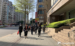 北台灣早晚較涼 強颱舒力基影響台灣機率低