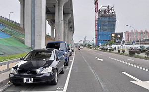 清明連假出遊注意！新北15區熱門景點、商圈路邊停車「照常」收費