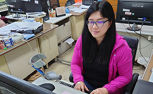 火車意外「截」後人生  新北勞工局職務再設計助何欣茹成職場楷模