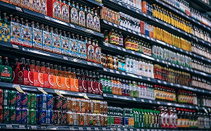 阿姨換優格遭拒！他下秒見白白一坨