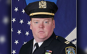 自殺前曾打電話報警 紐約警分局長警局內飲彈自盡