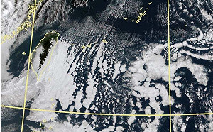 全台水情有救了？！鄭明典曬衛星雲圖：對流雲季節到了