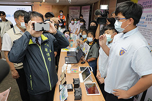 課程博覽會424南女熱鬧開催 黃偉哲邀全國師生華山論劍