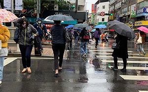 東北季風強襲！北台灣入夜低溫探15度 2地區防大雨