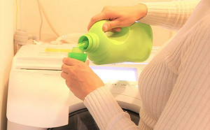 洗衣精1個月用光！租屋妹抖出用法