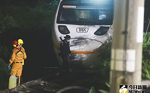 她親眼見太魯閣車廂！畫面網全心碎