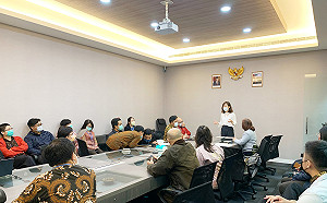 印辦與移民署共同推廣 新式統一證號便利外國人來台生活