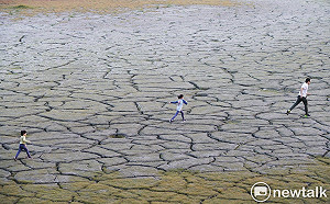 中南部有望解渴！鄭明典曝最新梅雨指標：看到曙光了