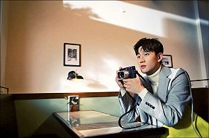 全亞洲第一個！周興哲攜手夏永康發表聯名作品