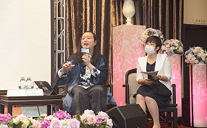 後疫情時代旅宿觀光業如何因應？中市府邀唐鳳與業者對談