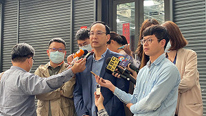 18萬應屆生畢業即失業 朱立倫斥政府:沒把就業市場衝擊放眼裡