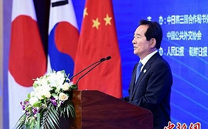 為選總統 韓總理丁世均向文在寅請辭 青瓦臺明將內閣改組