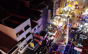 台中中華路夜市民宅大火  3童命喪樓梯間