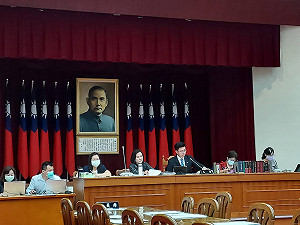 藍營質疑會計法修法為陳水扁 郭國文：這提款機吐不出鈔票了