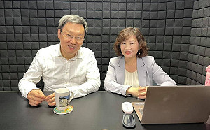 別人攻擊內閣馬上就退縮  蘇起：馬英九太軟弱有點像女人