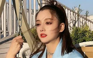 抖音網紅神似迪麗熱巴！整型前舊照曝光 網友直呼：根本不同人