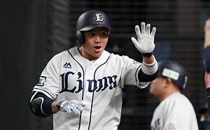 吳念庭連19場先發　扛六棒一壘手