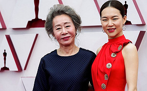 不戴口罩！？奧斯卡於聯合車站舉行 紅毯訪問保持社交距離