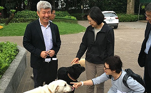 蔡英文遭質疑「特權收養」搜救犬 何宗勳叫屈：媒體標題讓人錯誤聯想