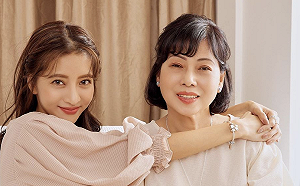 妍安與婆婆一同上鏡!網稱羨:根本姐妹