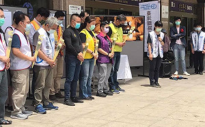 太魯閣號事故追思 殉職司機家屬淚盼:不要再有下個犧牲者