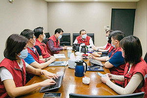 本土案例流竄雙北 侯友宜急令:室內活動實聯制 室外千人須通報