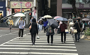 全台明有機會午後陣雨 氣象局:西半部高溫上看33度